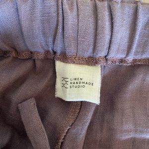 Handmade linen studio Kaia shorts